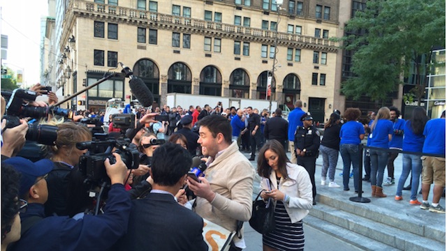 iPhone 6 First Buyer Fifth Ave New York